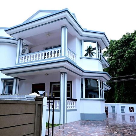 White House Villa-Private Pool Navelim ภายนอก รูปภาพ
