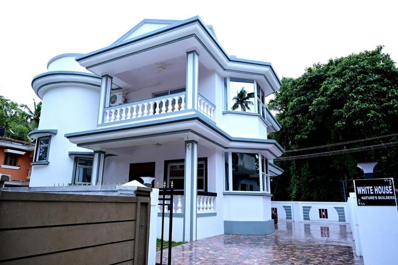 White House Villa-Private Pool Navelim ภายนอก รูปภาพ