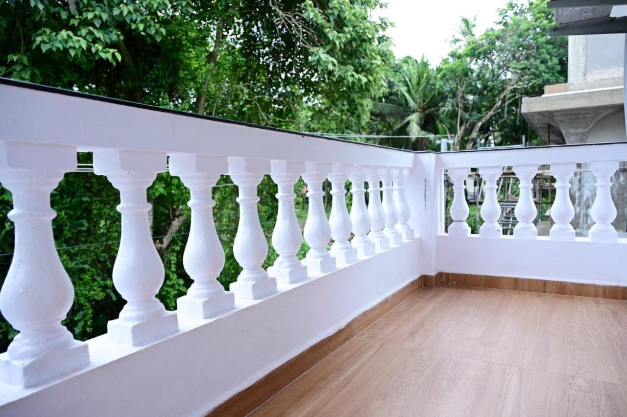 White House Villa-Private Pool Navelim ภายนอก รูปภาพ