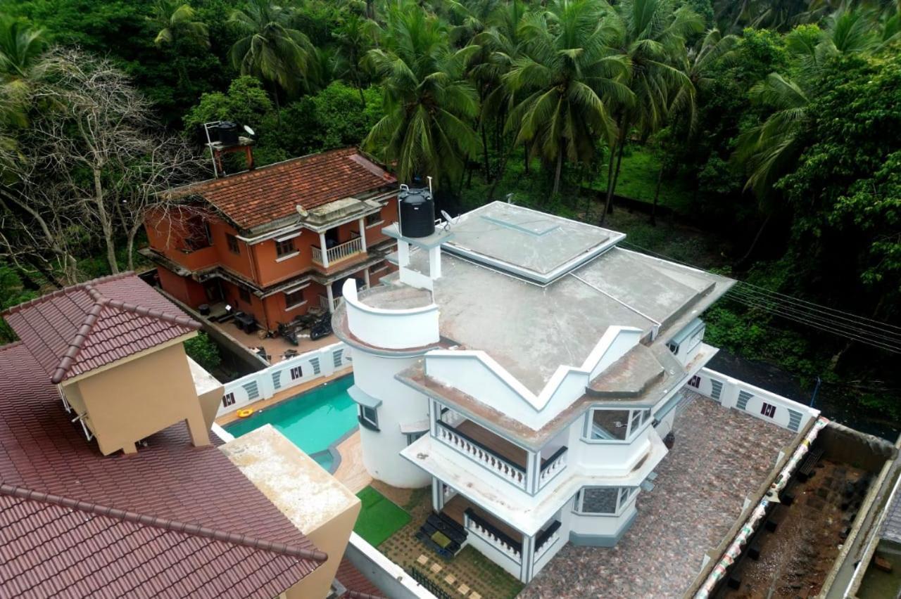 White House Villa-Private Pool Navelim ภายนอก รูปภาพ